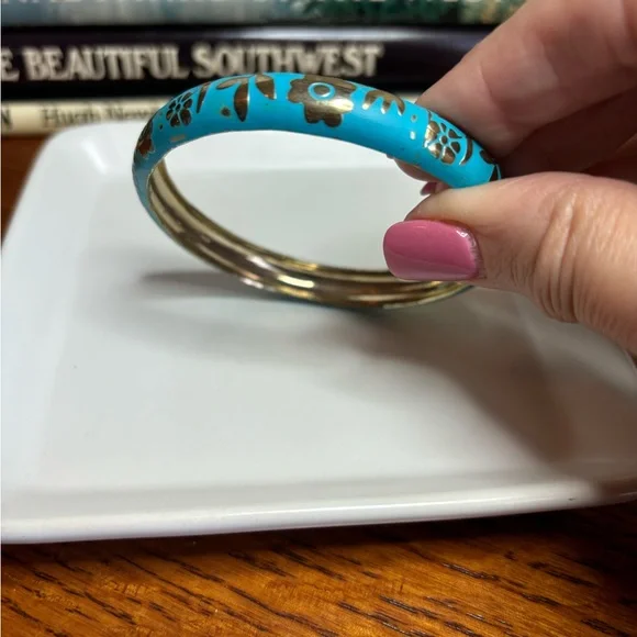 Beautiful Blue & Gold Bangle Bracelet - Picture 7 of 9